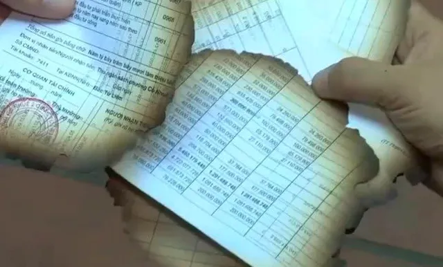 Công an Hà Nội làm rõ sự việc nhiều tài liệu dấu đỏ bị đốt