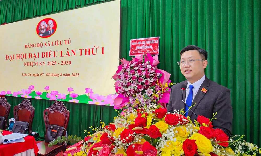 Anh 2 Ông Nguyễn Thành Duy, Bí thư xã Liêu Tú .jpg