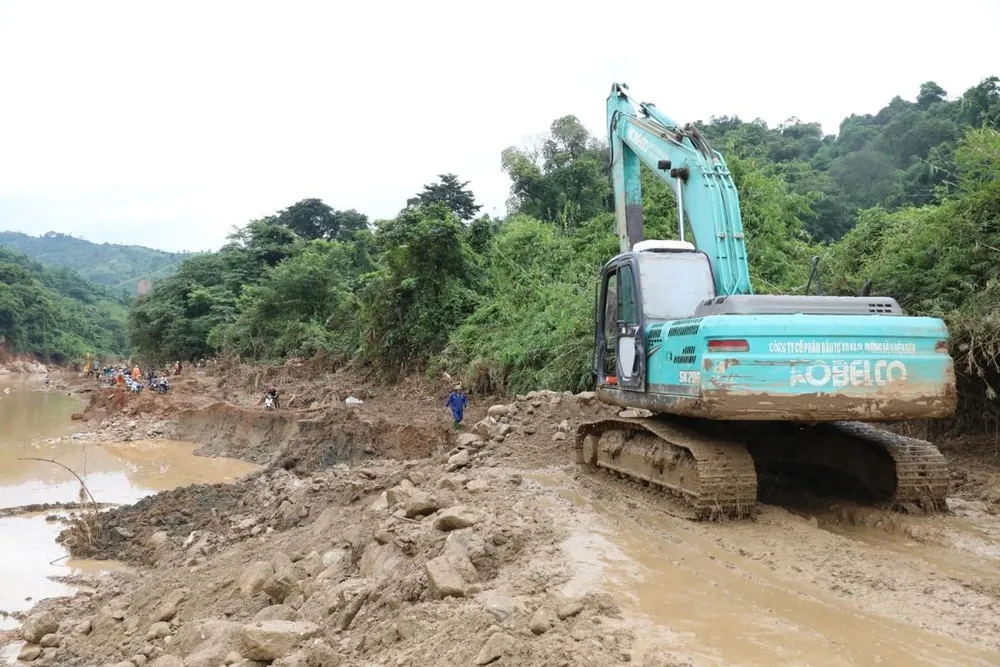 Quốc lộ 12 tại Điện Biên bị hư hỏng nặng sau lũ