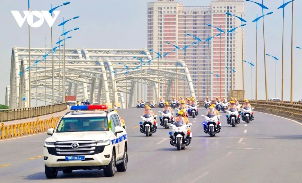 Công an TP Hà Nội vừa công bố phương án phân luồng giao thông phục vụ các hoạt động Lễ kỷ niệm 80 năm Cách mạng Tháng Tám và Quốc khánh 2-9