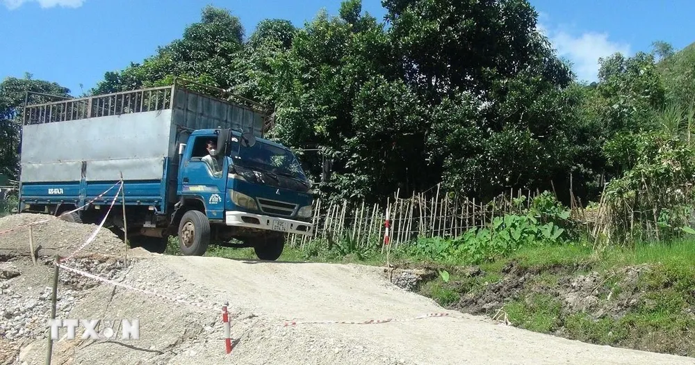 Quốc lộ 40B đoạn qua Quảng Ngãi hư hỏng trầm trọng nhiều năm chưa được khắc phục