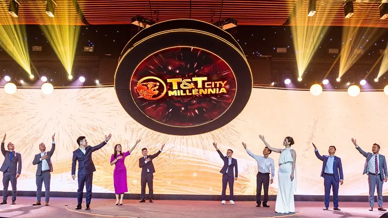 Các đại biểu thực hiện nghi lễ Kick off dự án.