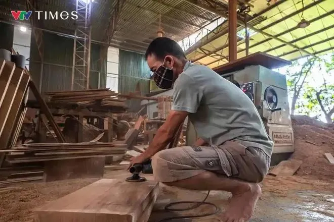 Nghề mộc có truyền thống từ hàng trăm năm trước. Ảnh: Xuân Hiền.