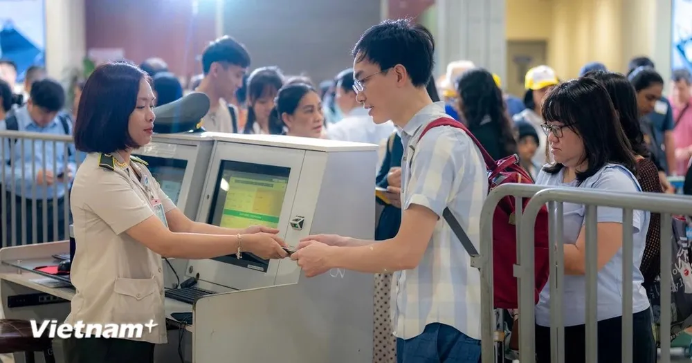 Sản lượng vận tải hàng không tăng cao trong dịp nghỉ Lễ Quốc khánh 2-9