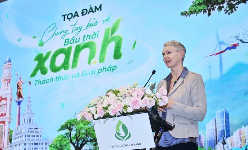 Chuyên gia ấn tượng về chiến dịch giành lại bầu trời xanh