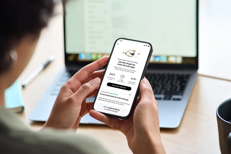 Techcombank Sinh lời tự động giành giải Vàng Stevie Awards