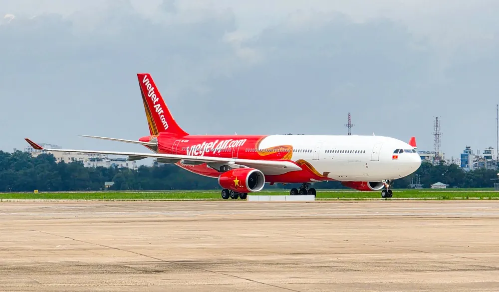 Vietjet đón tàu bay thân rộng mới, nâng đội bay lên 121 chiếc