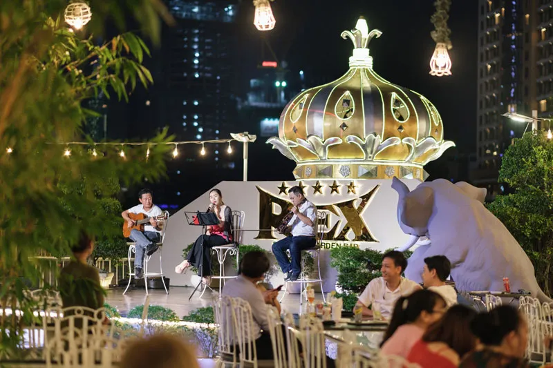 Starlight Cocktail – ánh sao rực rỡ, sắc màu tự hào mừng ngày 30-4