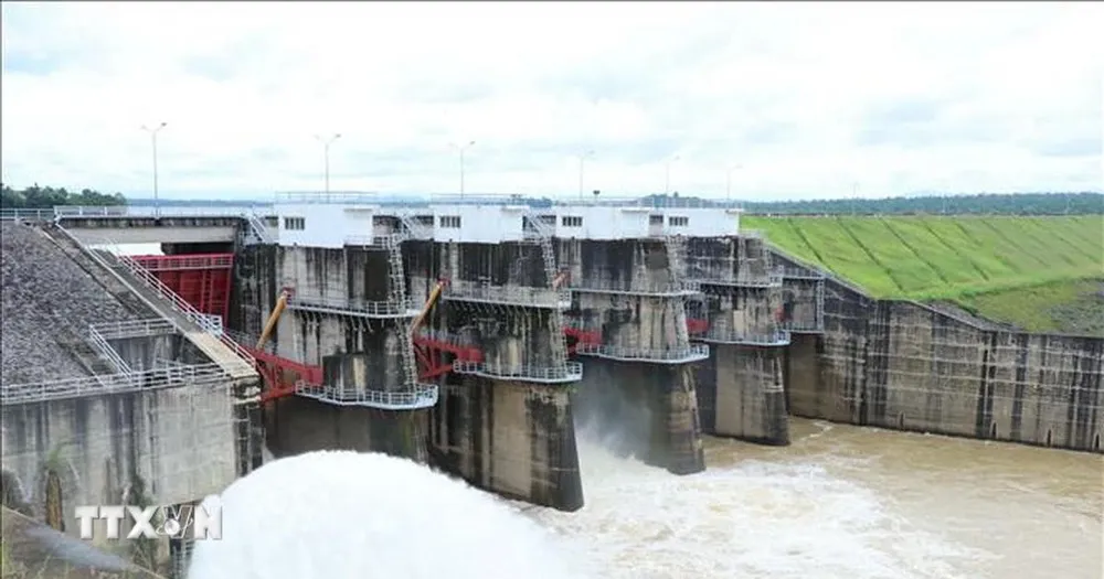 Đắk Lắk: Các hồ chứa thủy điện xả tràn điều tiết nước để ứng phó bão số 10