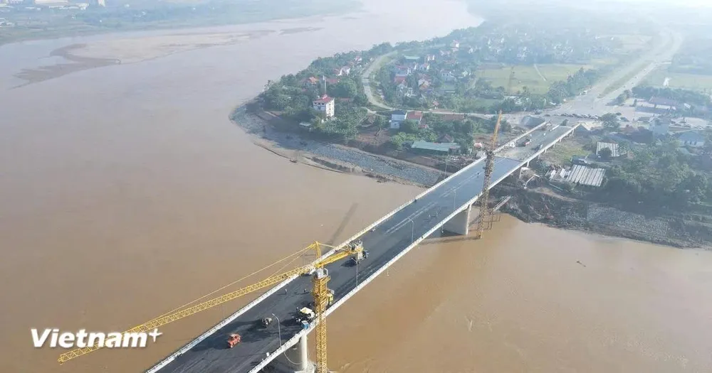 Cầu Phong Châu mới: Biểu tượng của sự hồi sinh nối đôi bờ