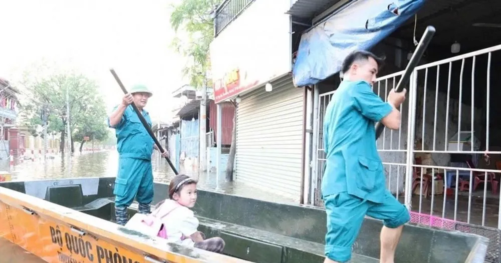 Hà Nội: Xã Tiến Thắng ứng phó lũ sông Cà Lồ