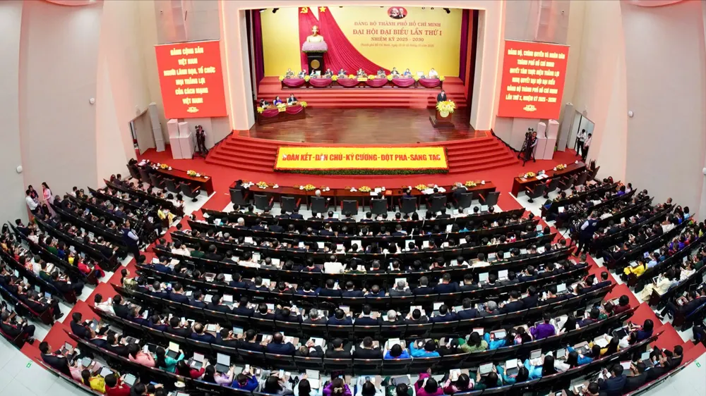 Quang cảnh đại hội