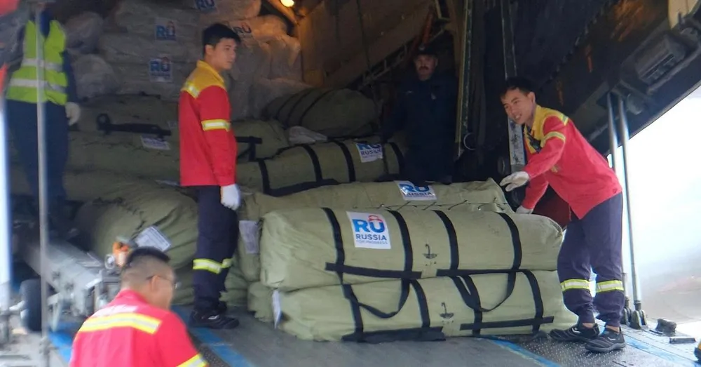 Nga viện trợ khẩn cấp 29 tấn hàng cho người dân vùng lũ