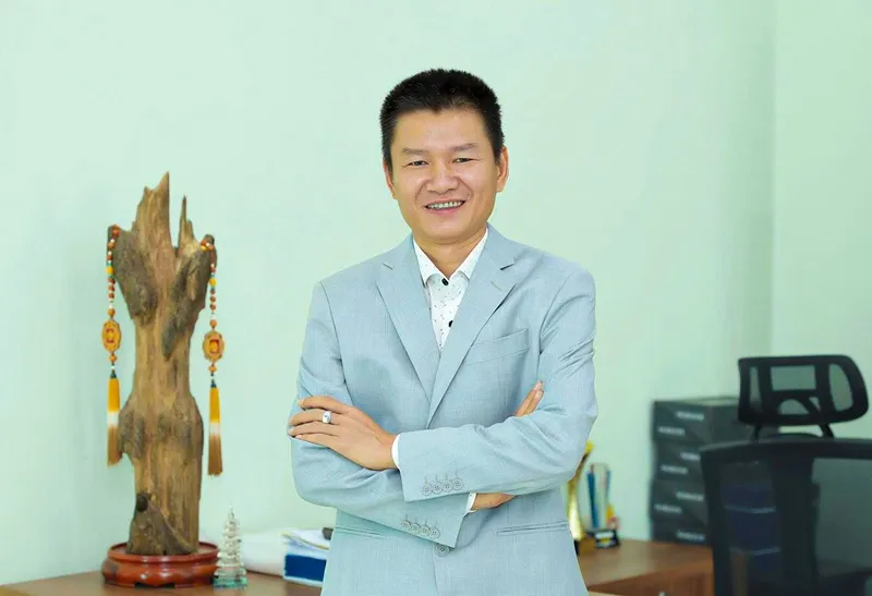 Doanh nhân Tạ Văn Thành .jpg