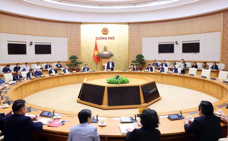 Phó Thủ tướng cho biết, đây là một cuộc họp với mục đích để lãnh đạo Chính phủ, các bộ, ngành chức năng lắng nghe ý kiến, dự định, ý tưởng và các giải pháp cụ thể, các đề nghị và mong muốn của doanh nghiệp đối với Chính phủ Việt Nam và các cam kết của doanh nghiệp khi tham gia dự án - Ảnh: VGP/Nguyễn Hoàng