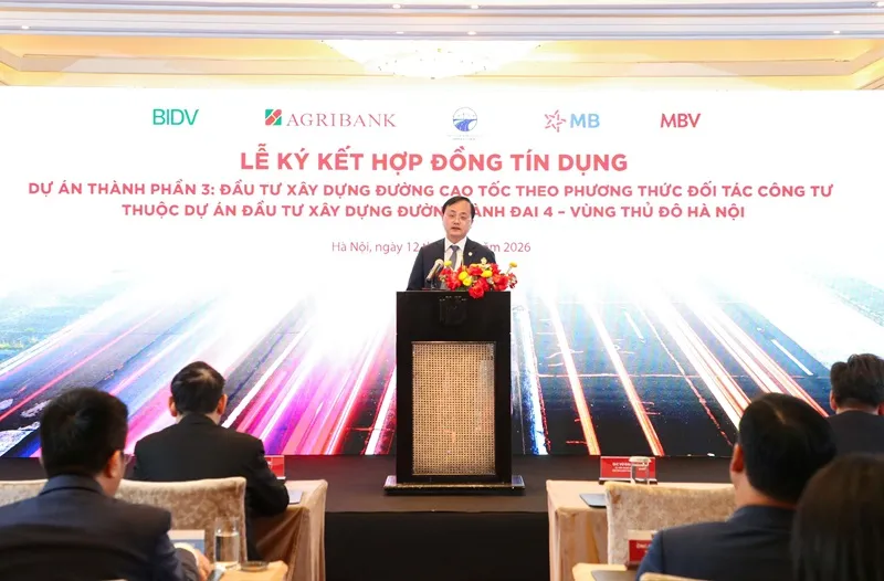 Ông Tô Huy Vũ - Chủ tịch HĐTV Agribank phát biểu tại buổi Lễ