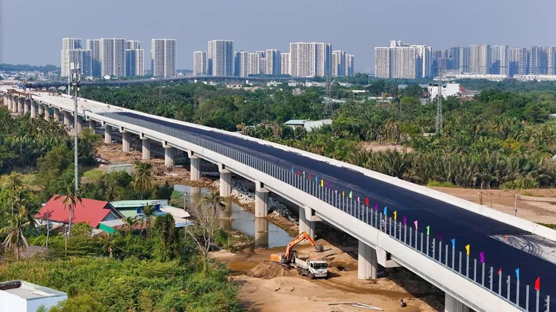Sau tuyến Metro số 1, đường Vành đai 3 TPHCM đang được xem là động lực mạnh mẽ nhất của khu Đông