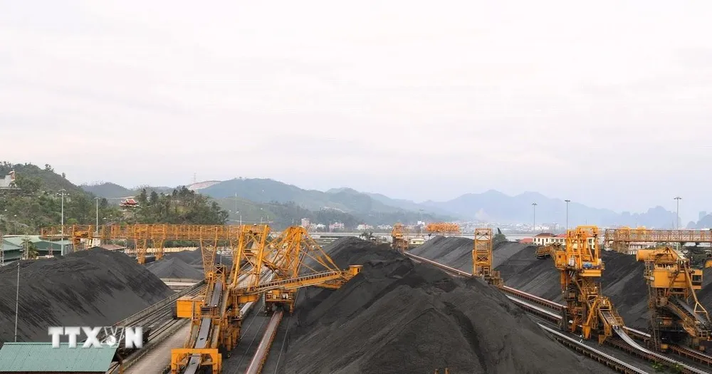 Tái định vị kinh tế nhà nước là 'người dẫn dắt'