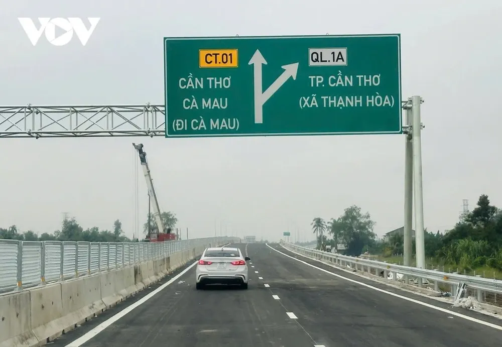Cao tốc Cần Thơ - Cà Mau mới được đưa vào khai thác tuyến chính.