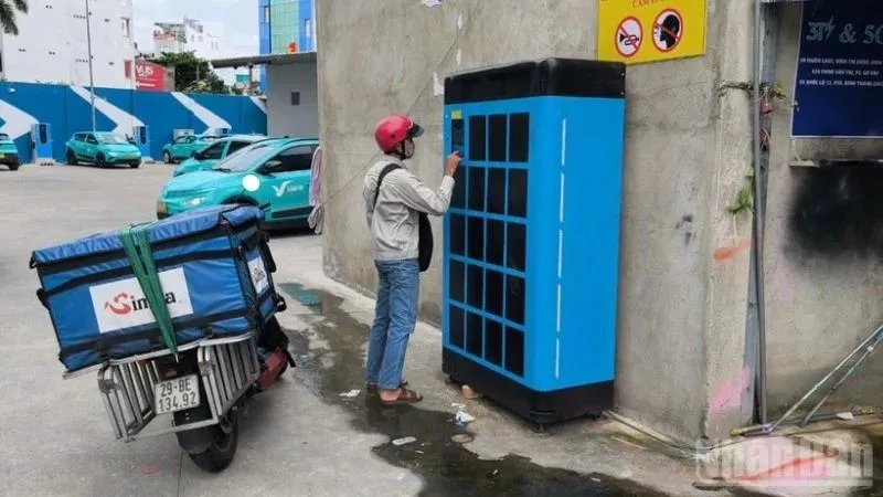 Trước 20-4, TPHCM lắp đặt 3.000 tủ đổi pin xe điện