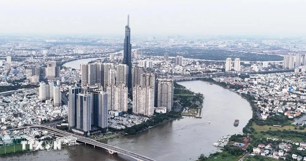 TPHCM trước “ngưỡng trần” tăng trưởng và cơ hội bứt phá. (Nguồn: TTXVN) 