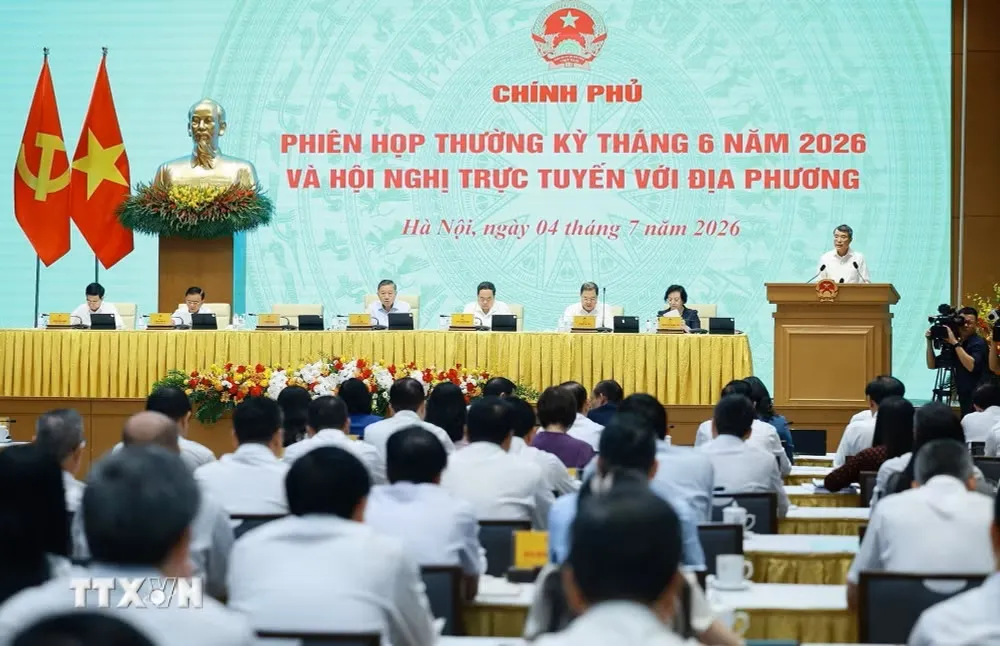 Phiên họp Chính phủ thường kỳ tháng 6 và Hội nghị trực tuyến Chính phủ với địa phương. (Ảnh: Dương Giang/TTXVN)