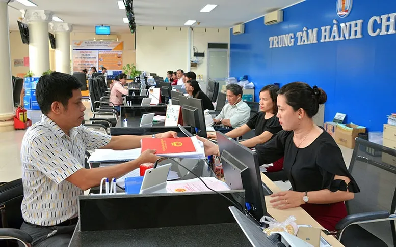 Chính phủ yêu cầu cắt giảm tối đa thủ tục hành chính