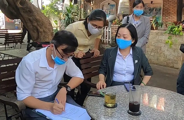 Lập biên bản kiểm tra cơ sở vi phạm quy định giãn cách