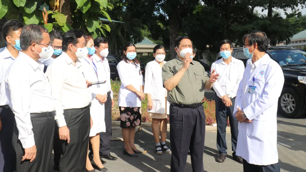 Bệnh viện là “điểm cuối” chống dịch, vì vậy không để xảy ra lây nhiễm từ trong bệnh viện ảnh 1