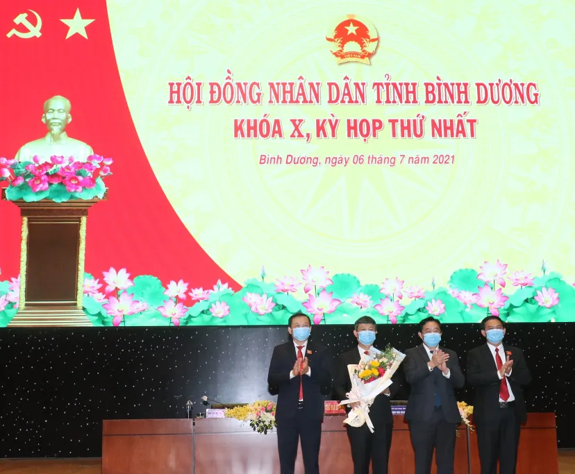 Ông Võ Văn Minh được bầu làm Chủ tịch UBND tỉnh Bình Dương khóa X ảnh 1