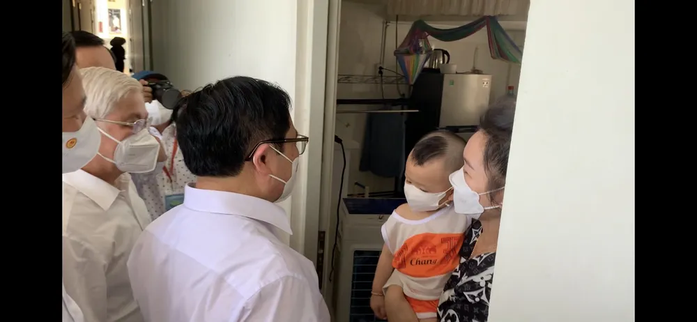 Bình Dương cần quyết liệt hơn nữa trong phát triển hạ tầng xã hội ảnh 1