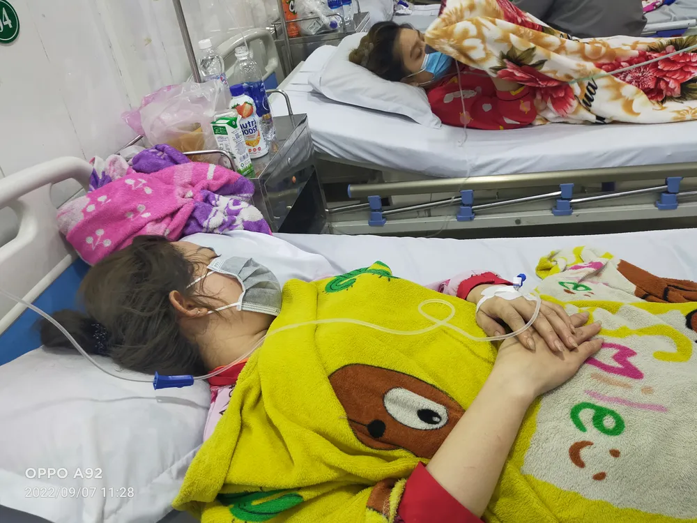 Vụ cháy quán karaoke đặc biệt nghiêm trọng tại Bình Dương: Giây phút hoảng loạn của người thoát chết ảnh 1