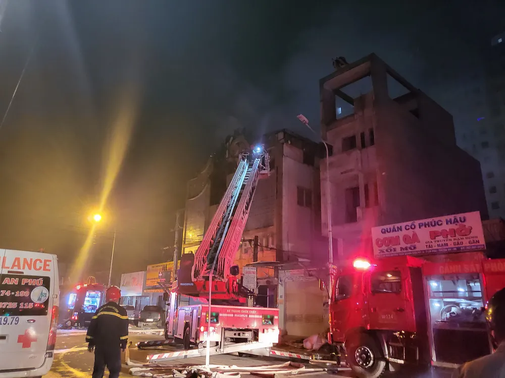 Cháy quán karaoke ở Bình Dương, 14 người tử vong ảnh 2