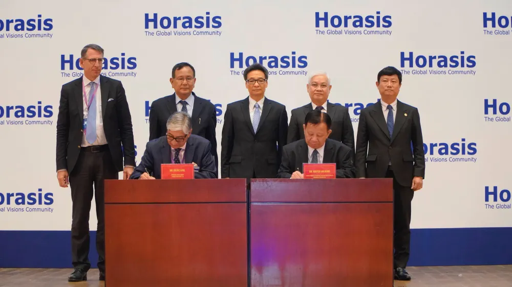 Phó Thủ tướng Vũ Đức Đam: Việt Nam là bến đỗ lý tưởng cho các nhà đầu tư nước ngoài ảnh 2