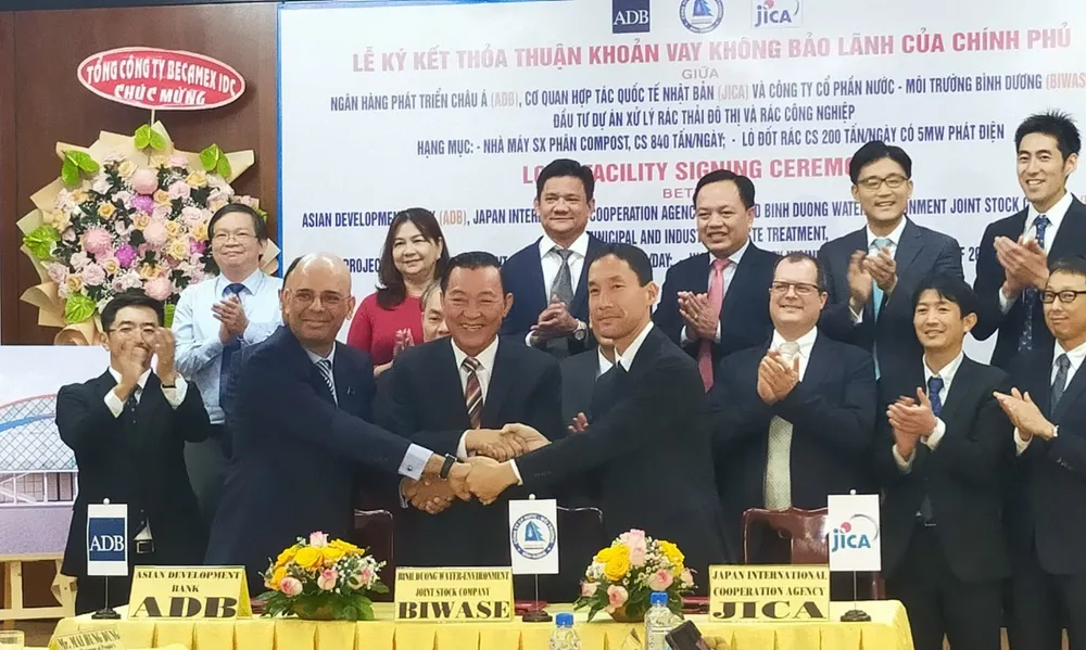 Bình Dương: Vay tiền xử lý rác thải thành phân bón hữu cơ, phát điện ảnh 1