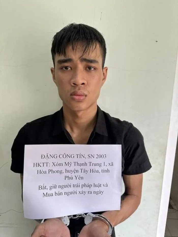 Đối tượng Đặng Công Tín