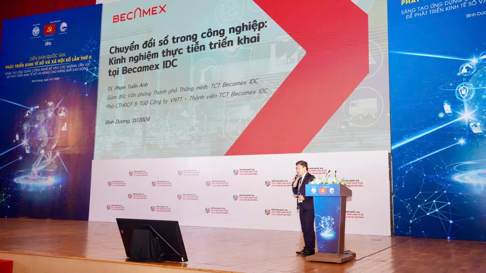 A8 DIỄN ĐÀN BECA.jpg