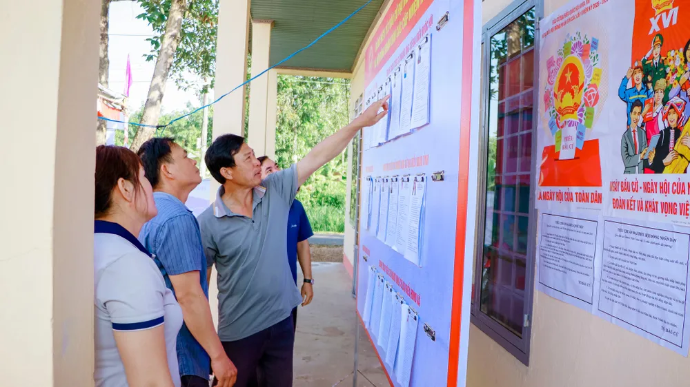 Xã Tân Tiến 2.jpg