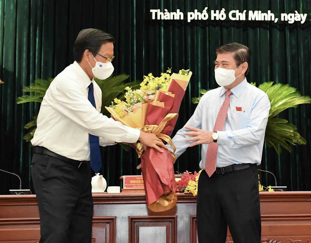 Đại biểu HĐND TPHCM trong kỳ họp thứ nhất khóa X nhiệm kỳ 2021-2026 ảnh 15