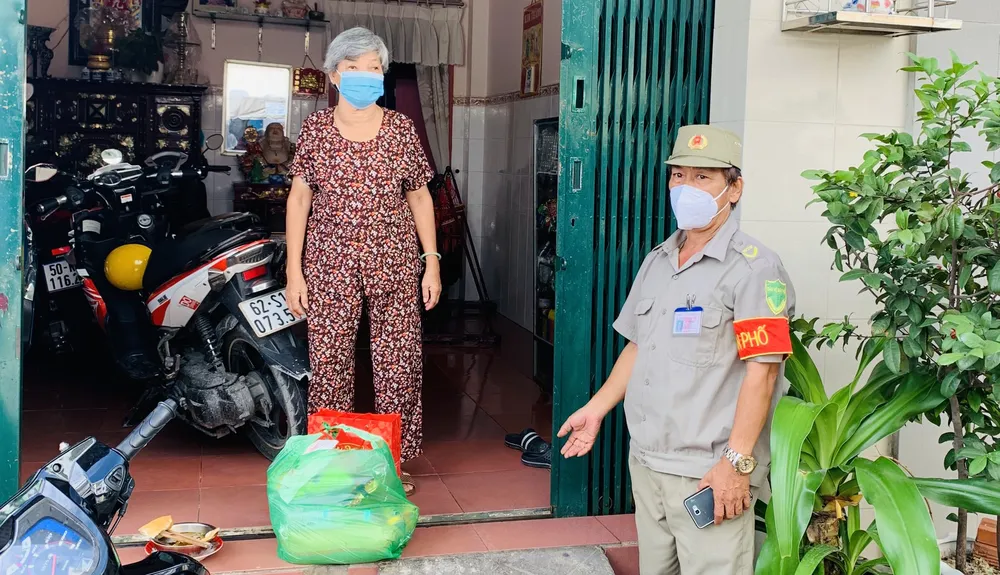 Nhiều địa phương tại TPHCM triển khai nhiều giải pháp thực hiện Chỉ thị 12 ảnh 2