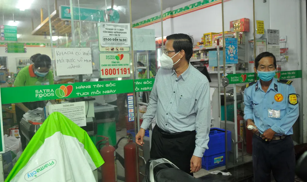 Phó Bí thư Thường trực Thành ủy TPHCM Phan Văn Mãi: Xây dựng cộng đồng an toàn và không Covid-19 ảnh 5