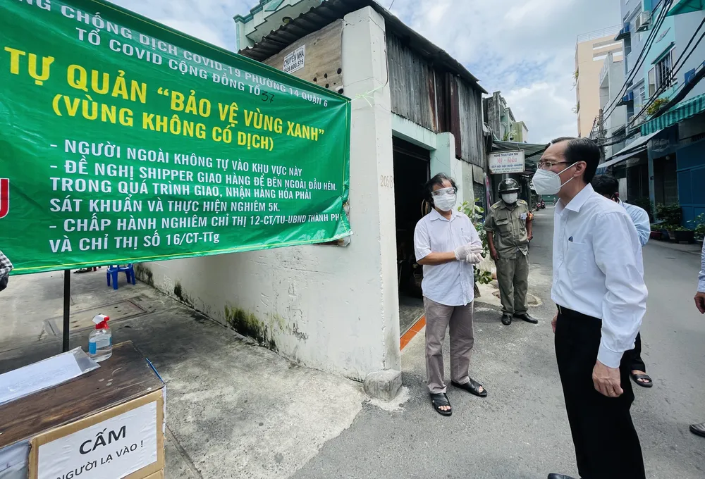 Ghi nhận sự đóng góp của người dân tham gia tự quản chốt bảo vệ “vùng xanh” ảnh 5