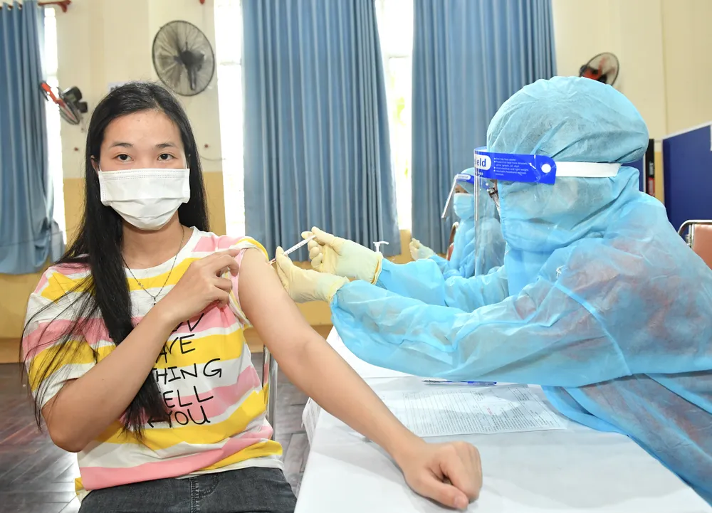 TPHCM: Nhiều địa phương xin thêm vaccine Vero Cell ảnh 1