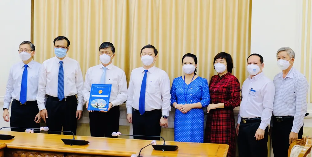 Ông Nguyễn Văn Hiếu giữ chức Giám đốc Sở GĐ-ĐT TPHCM ảnh 1