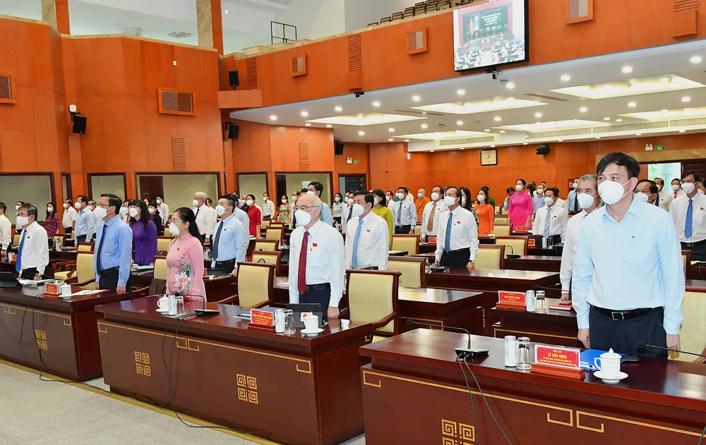 Bí thư Thành ủy TPHCM Nguyễn Văn Nên: Đại biểu HĐND TPHCM là những “chiến sĩ” quan trọng trên mặt trận chống dịch ảnh 2