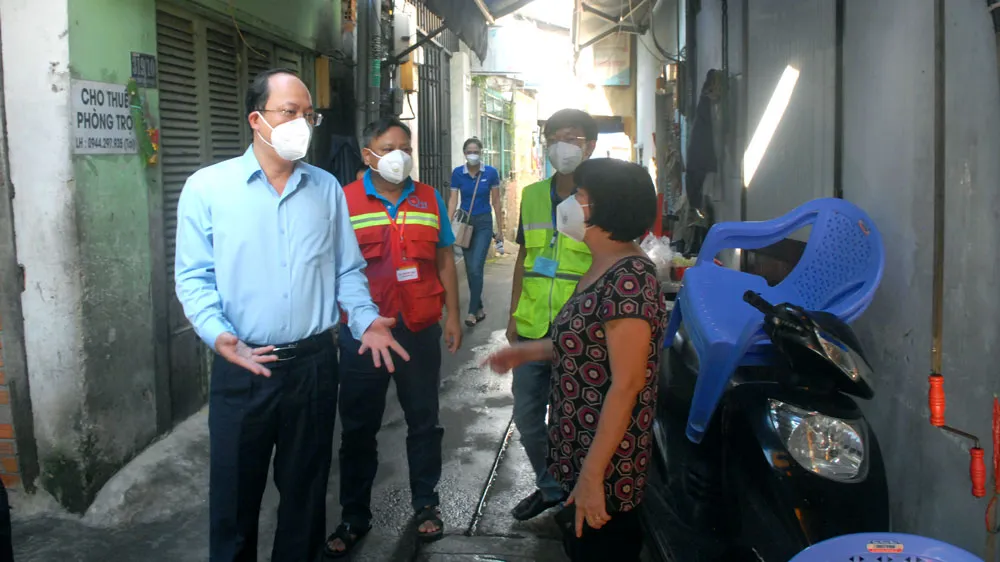 Để dân đói, chủ tịch phường phải chịu trách nhiệm ảnh 1