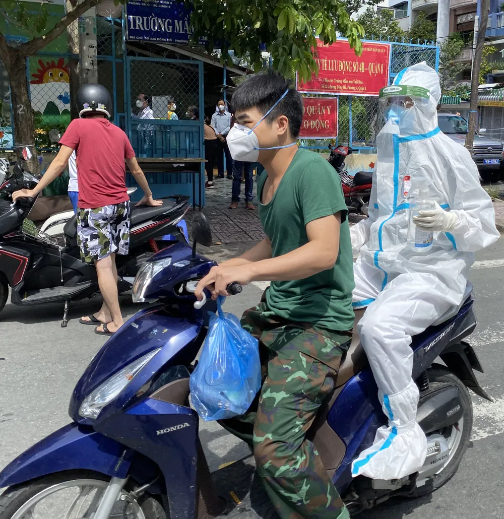 Phó Bí thư Thành ủy TPHCM Nguyễn Hồ Hải: Phải đảm bảo F0 tại nhà có đủ thuốc và dụng cụ y tế theo dõi sức khoẻ ảnh 4