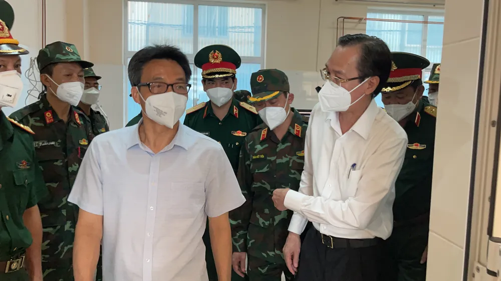 Phó Thủ tướng Vũ Đức Đam: Nỗ lực kiểm soát dịch để học sinh quay lại trường học ảnh 4