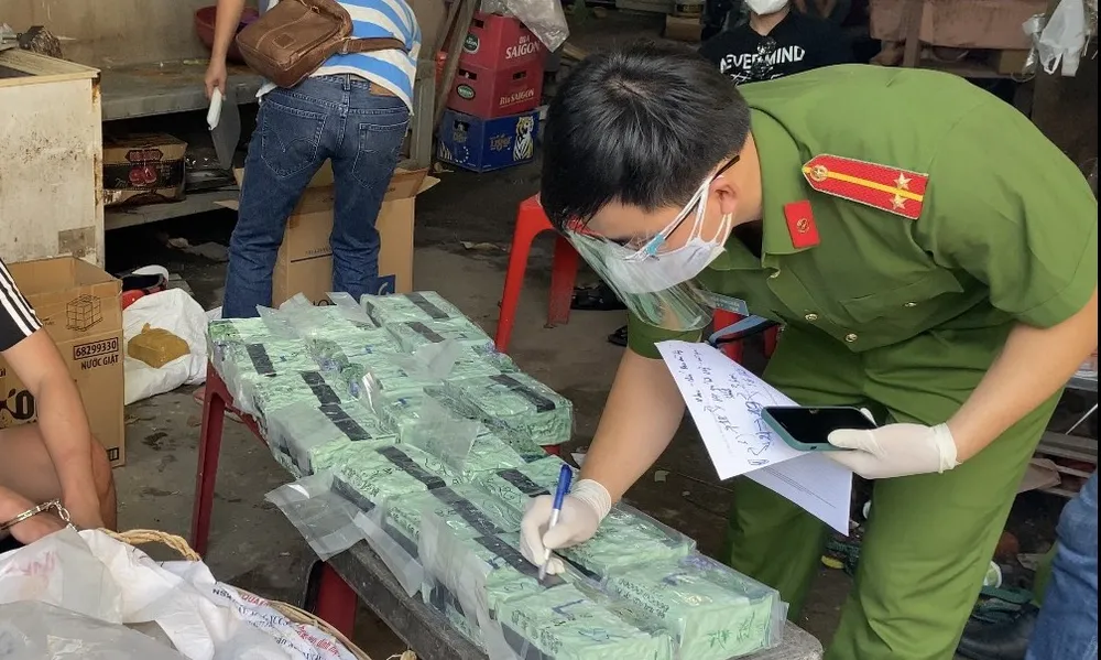 Công an TPHCM triệt phá hơn 1.000 vụ án ma túy ảnh 2