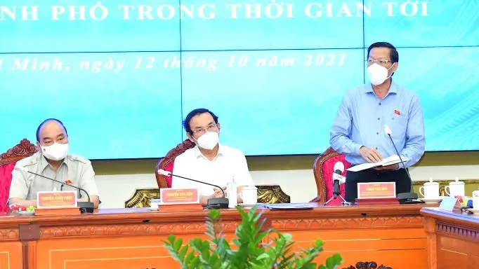 Chủ tịch UBND TPHCM Phan Văn Mãi: TPHCM tập trung xây dựng hệ thống giám sát và cảnh báo dịch ảnh 1